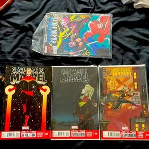 Marvel comics Captain Marvel comic books w bonus comic Electra